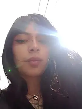 Baddest_KattのライブXXXチャット