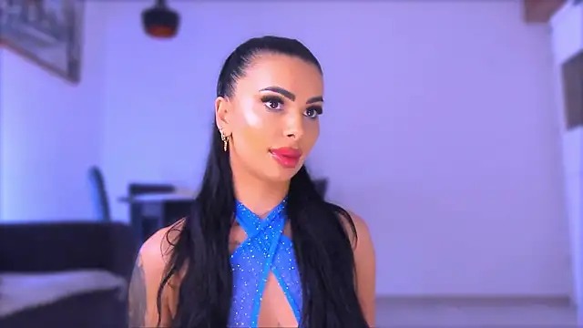 Moonamour's Live XXX Chat