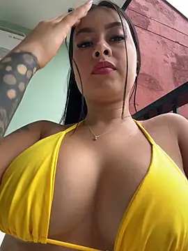 CrisMarulanda's Live XXX Chat