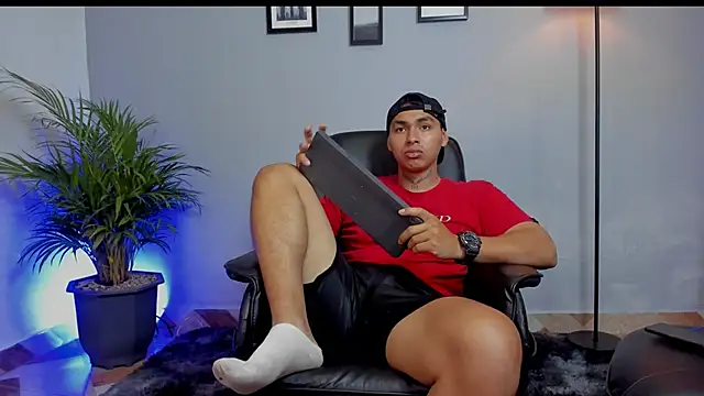 Chatroom XXX en direct de ronnie_crafored