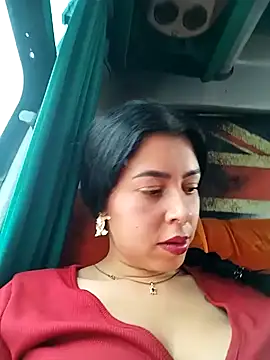 Luianna's Live XXX Chat