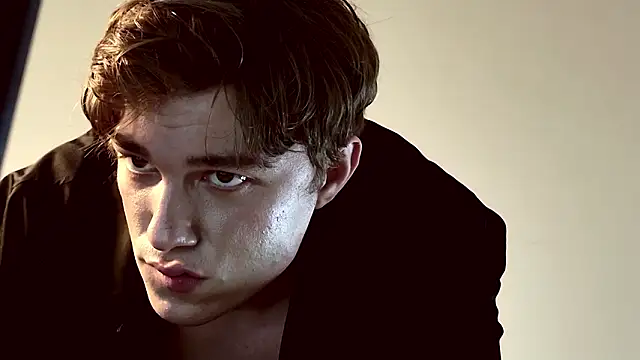 Chatroom XXX en direct de MarkShot_