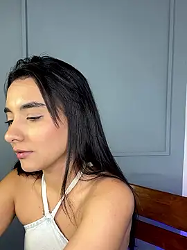 Zafira_MontielのライブXXXチャット