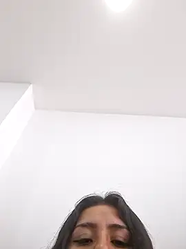 CAROLINE__07's Live XXX Chat