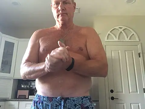 Muffsfriend8364 webcam show