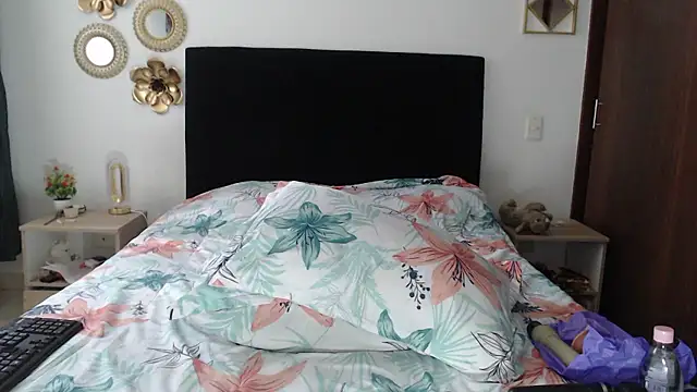 TatianaMonterossのライブXXXチャット