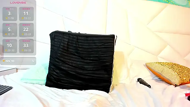 bbyalexxxaのライブXXXチャット