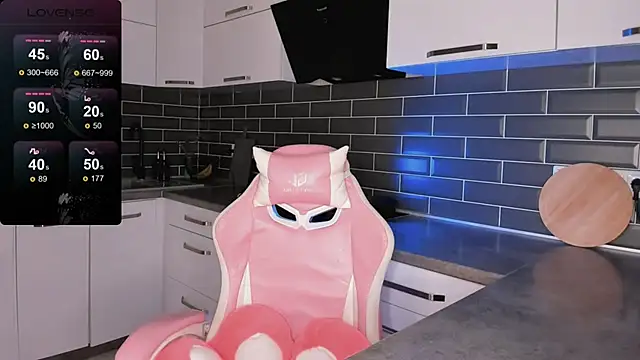 ShaiyaMinn3's Live XXX Chat