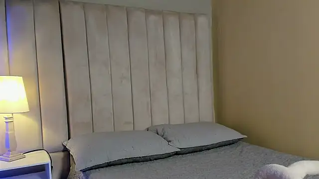 Thiago_morettiのウェブカメラショー