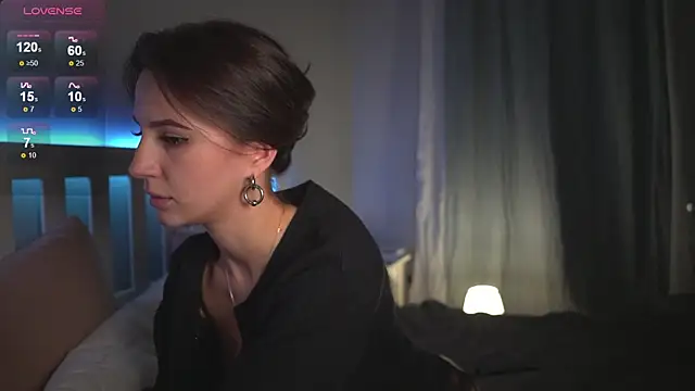 -JuicyMolly-'s Live XXX Chat