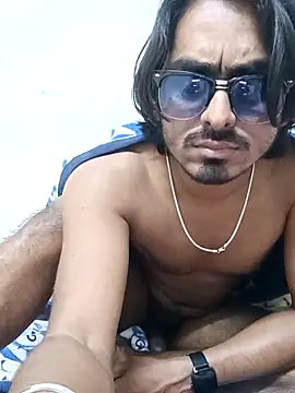 Chatroom XXX en direct de BigCockBong