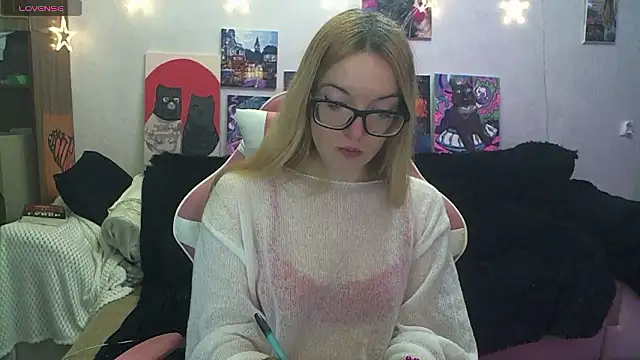 SecretSophia's Live XXX Chat