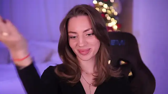 Nymara's Live XXX Chat