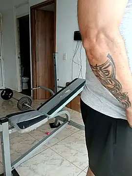 LEIRIS_Y_FRED_01's Live XXX Chat