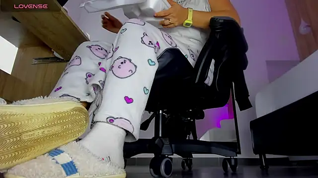 alma_fenix's Live XXX Chat