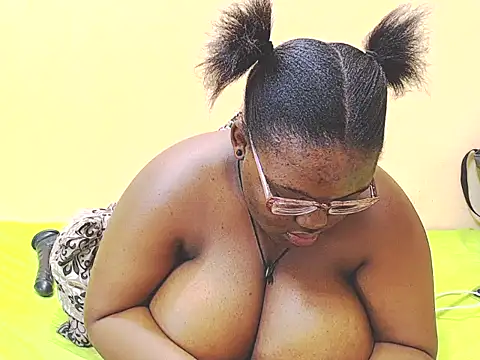 Damm_Bobbies' Live XXX Chat