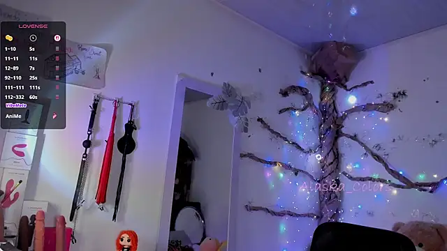 Alaska_colors7's Webcam Show