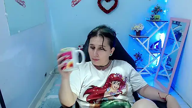 victoria_jones' Live XXX Chat