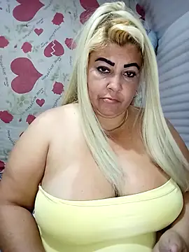 BonniAdams' Live XXX Chat