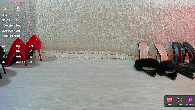 queens_nylon's Live XXX Chat