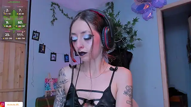 Živý XXX chat VickyJackson_