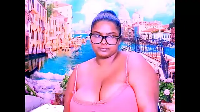 Indianfairy99's Live XXX Chat