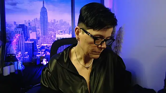 ninarandmann's Live XXX Chat