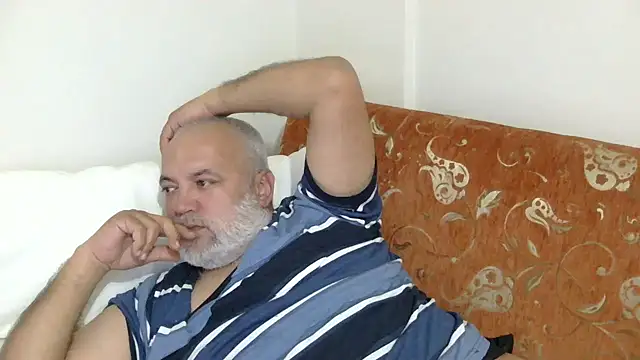 husoizmir Adlı Modelin Web Kamerası Şovu