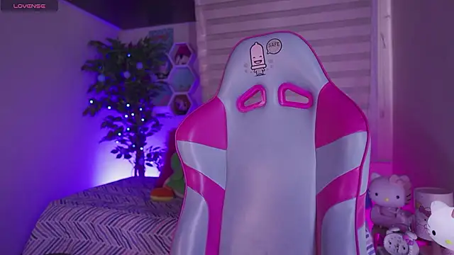 Rebecah_1's Live XXX Chat