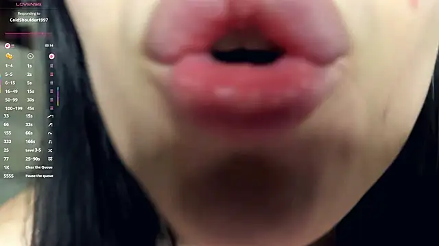 StacieGregoreski's Live XXX Chat