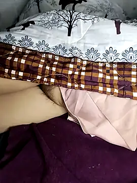 Zu_naa Adlı Modelin Web Kamerası Şovu