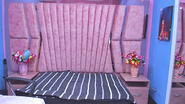 sarah_sweett_'s Live XXX Chat