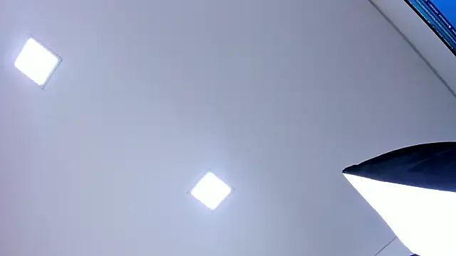 vannepettite_'s Live XXX Chat