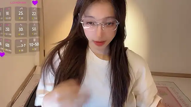 Chat +18 de Seraphina-se ao vivo