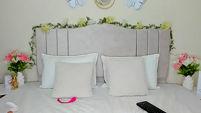 Valeria_Cruz83のライブXXXチャット