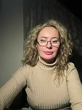 Tania201243 Live XXX-chat