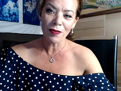 Chat +18 de BarbaraDominatrix ao vivo