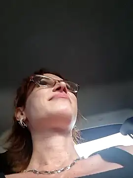 Chat +18 de Irresistible24 ao vivo