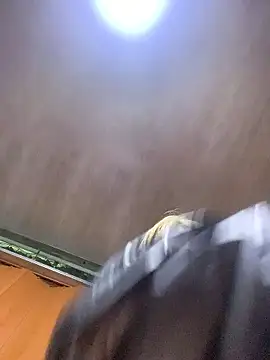 Chatroom XXX en direct de alicev_kitty