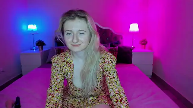 Chat +18 de CamillaDreamer ao vivo