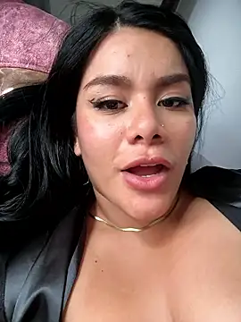 Issane_Peru Chat XXX in diretta