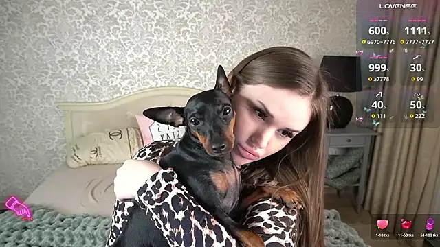 XXX chat uživo modela CrystalBlissi