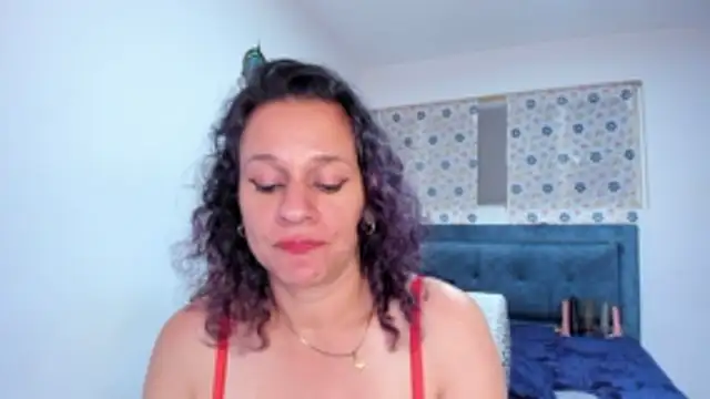 Show de webcam de sofi_saliva2511