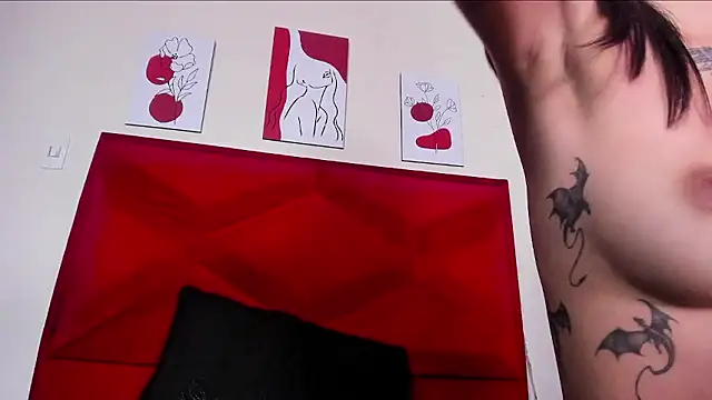 XXX chat uživo modela BellaaRossy