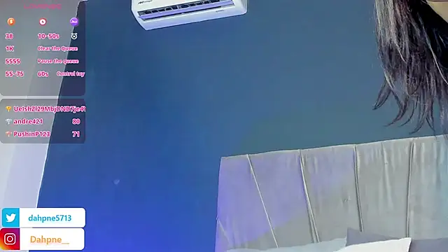 Daphne___'s Live XXX Chat