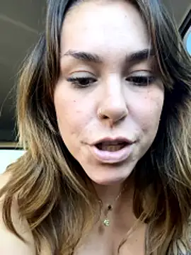 LeaGambit__'s Live XXX Chat