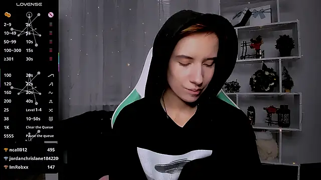 _Rein_ramm Show in webcam