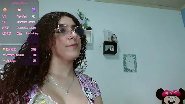 Chat +18 de Tamara_Lemick ao vivo