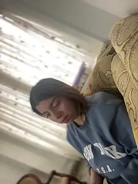 Cloew_Marz's Live XXX Chat