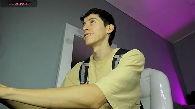 Jhon_snow22n Webbikameraesitys